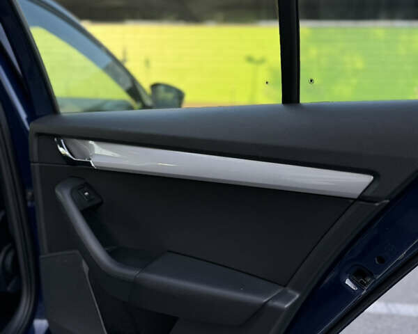 Синий Шкода Октавия, объемом двигателя 1.97 л и пробегом 372 тыс. км за 9100 $, фото 29 на Automoto.ua