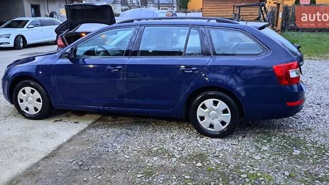 Шкода Октавия 2016 в Хусте на Automoto.ua Синий Шкода Октавия, объемом двигателя 1.6 л и пробегом 256 тыс. км за 10650 $, фото 3 на Automoto.ua