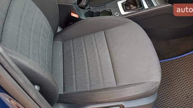 Синий Шкода Октавия, объемом двигателя 1.6 л и пробегом 299 тыс. км за 11300 $, фото 34 на Automoto.ua