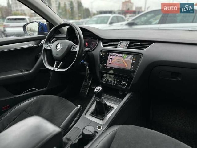 Синий Шкода Октавия, объемом двигателя 1.4 л и пробегом 136 тыс. км за 16000 $, фото 16 на Automoto.ua
