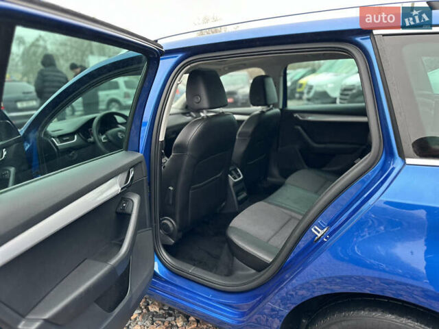 Синий Шкода Октавия, объемом двигателя 1.6 л и пробегом 225 тыс. км за 13000 $, фото 22 на Automoto.ua