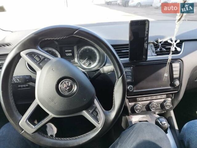 Шкода Октавия 2016 в Житомире на Automoto.ua Синий Шкода Октавия, объемом двигателя 1.6 л и пробегом 283 тыс. км за 11500 $, фото 6 на Automoto.ua