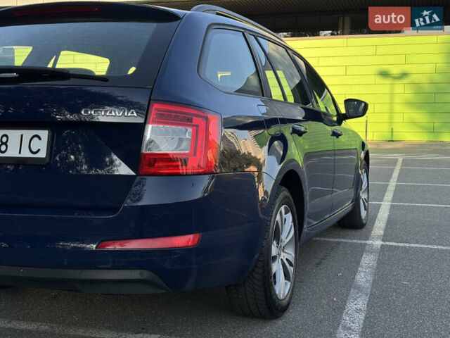 Синий Шкода Октавия, объемом двигателя 1.97 л и пробегом 372 тыс. км за 9100 $, фото 13 на Automoto.ua