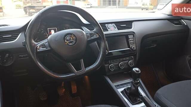 Синий Шкода Октавия, объемом двигателя 1.6 л и пробегом 299 тыс. км за 11300 $, фото 38 на Automoto.ua