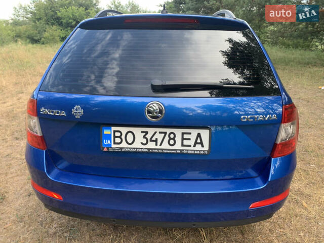 Синий Шкода Октавия, объемом двигателя 1.6 л и пробегом 205 тыс. км за 10500 $, фото 6 на Automoto.ua