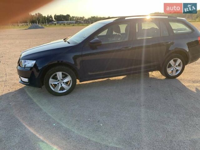 Синий Шкода Октавия, объемом двигателя 1.97 л и пробегом 235 тыс. км за 12900 $, фото 2 на Automoto.ua