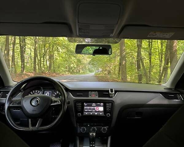 Синий Шкода Октавия, объемом двигателя 1.97 л и пробегом 275 тыс. км за 11900 $, фото 7 на Automoto.ua