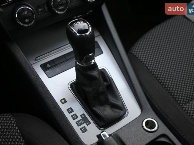 Синий Шкода Октавия, объемом двигателя 1.97 л и пробегом 250 тыс. км за 14500 $, фото 19 на Automoto.ua