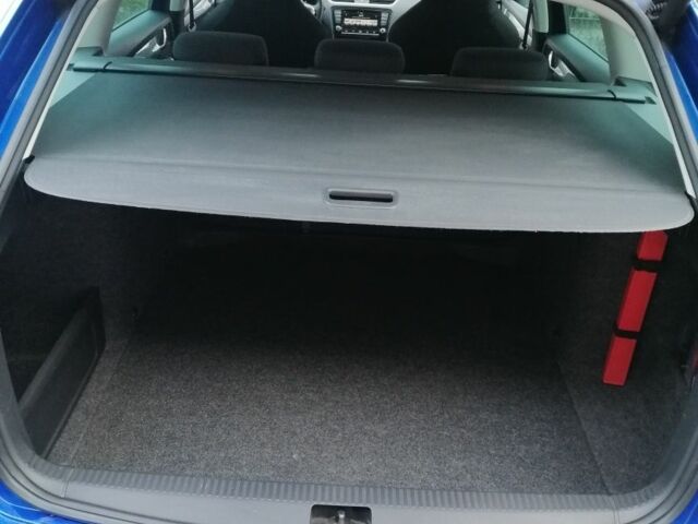 Синій Шкода Октавія, об'ємом двигуна 2 л та пробігом 251 тис. км за 15000 $, фото 11 на Automoto.ua