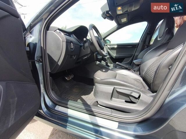 Синий Шкода Октавия, объемом двигателя 1.97 л и пробегом 220 тыс. км за 18000 $, фото 8 на Automoto.ua