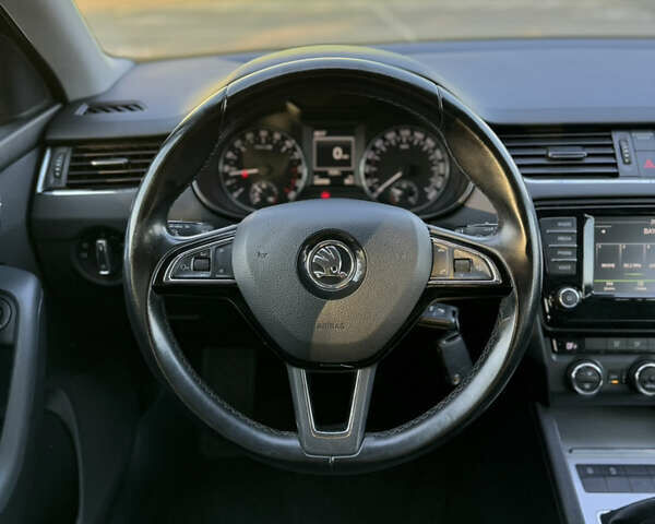 Синий Шкода Октавия, объемом двигателя 1.97 л и пробегом 372 тыс. км за 9100 $, фото 20 на Automoto.ua