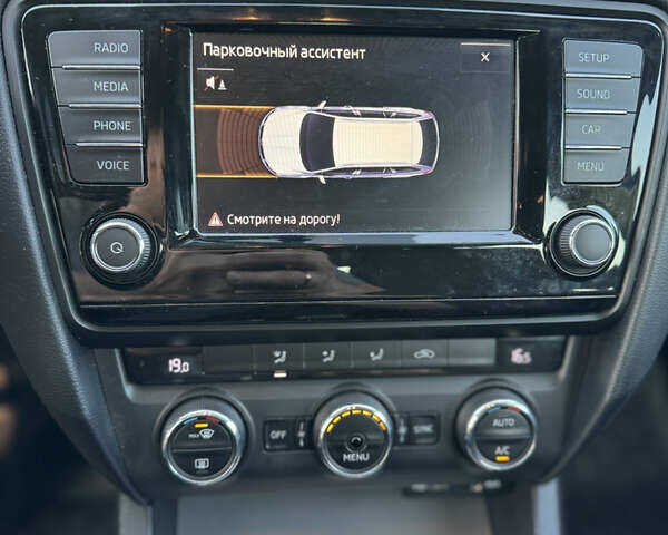 Синий Шкода Октавия, объемом двигателя 1.97 л и пробегом 372 тыс. км за 9100 $, фото 38 на Automoto.ua