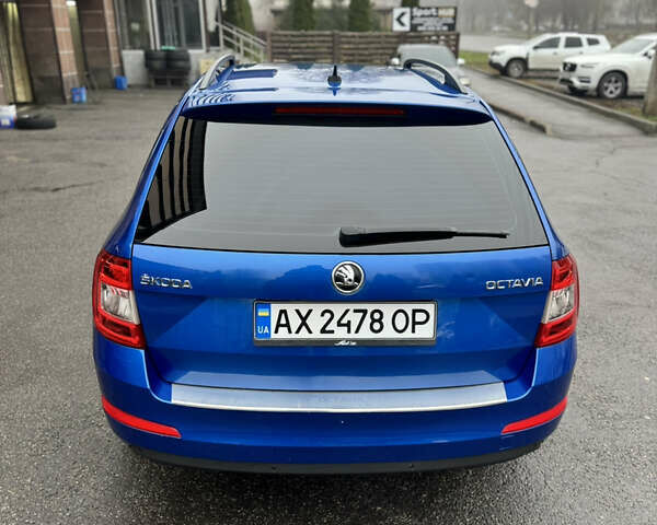 Синий Шкода Октавия, объемом двигателя 1.97 л и пробегом 340 тыс. км за 12700 $, фото 1 на Automoto.ua