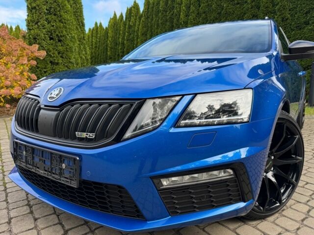 Синий Шкода Октавия, объемом двигателя 2 л и пробегом 205 тыс. км за 9800 $, фото 1 на Automoto.ua