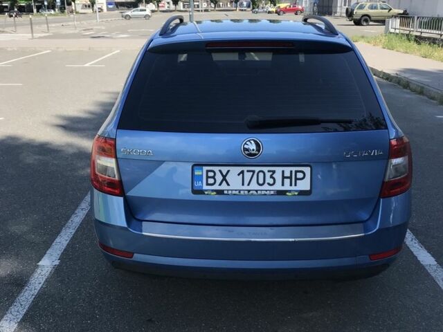 Синий Шкода Октавия, объемом двигателя 1.4 л и пробегом 300 тыс. км за 10500 $, фото 2 на Automoto.ua