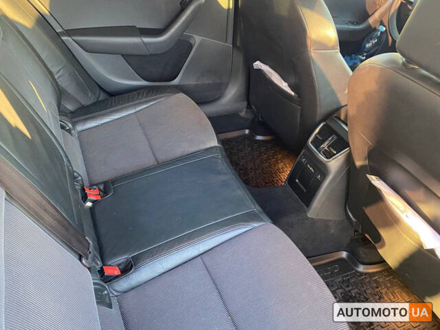 Синий Шкода Октавия, объемом двигателя 2 л и пробегом 270 тыс. км за 18600 $, фото 22 на Automoto.ua
