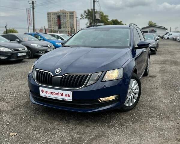 Шкода Октавия 2017 в Буче на Automoto.ua Синий Шкода Октавия, объемом двигателя 1.6 л и пробегом 267 тыс. км за 12400 $, фото 3 на Automoto.ua