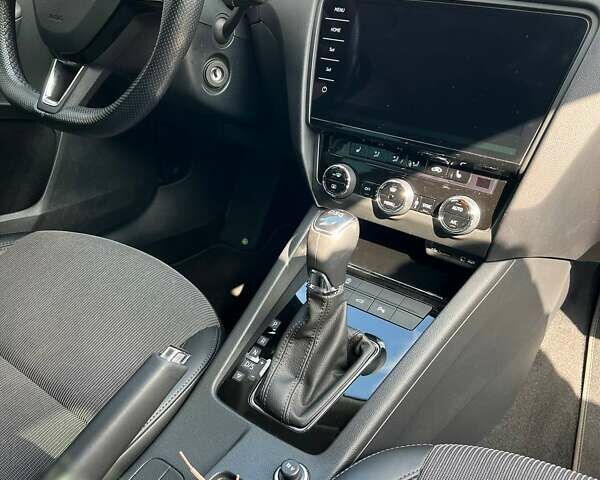Синій Шкода Октавія, об'ємом двигуна 1.97 л та пробігом 123 тис. км за 16800 $, фото 12 на Automoto.ua