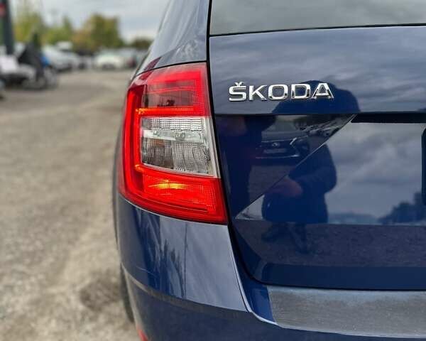 Шкода Октавия 2017 в Буче на Automoto.ua Синий Шкода Октавия, объемом двигателя 1.6 л и пробегом 267 тыс. км за 12400 $, фото 9 на Automoto.ua