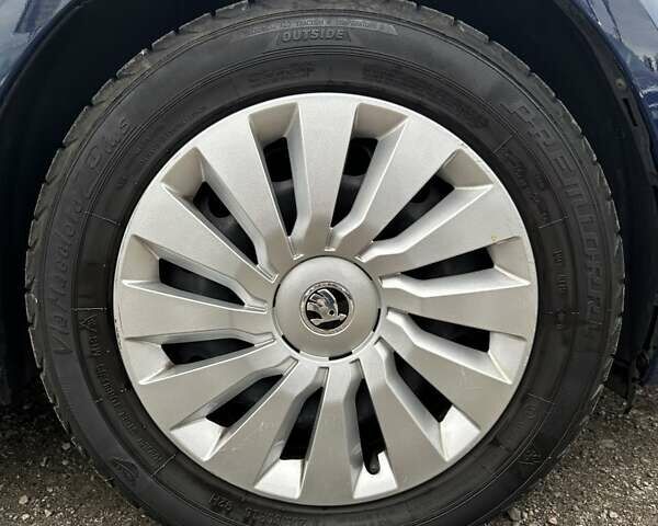 Шкода Октавия 2017 в Буче на Automoto.ua Синий Шкода Октавия, объемом двигателя 1.6 л и пробегом 267 тыс. км за 12400 $, фото 6 на Automoto.ua
