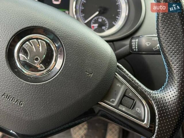 Синий Шкода Октавия, объемом двигателя 1.6 л и пробегом 278 тыс. км за 13700 $, фото 24 на Automoto.ua