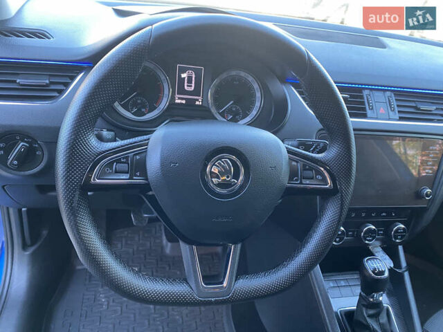 Синий Шкода Октавия, объемом двигателя 1.4 л и пробегом 208 тыс. км за 12300 $, фото 25 на Automoto.ua