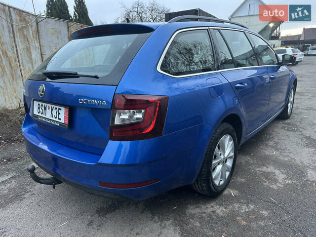Синій Шкода Октавія, об'ємом двигуна 1.6 л та пробігом 203 тис. км за 11999 $, фото 3 на Automoto.ua