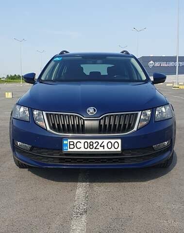 Синий Шкода Октавия, объемом двигателя 1.6 л и пробегом 230 тыс. км за 13700 $, фото 2 на Automoto.ua
