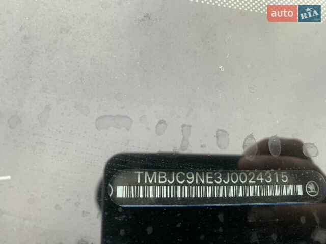 Синий Шкода Октавия, объемом двигателя 1.4 л и пробегом 208 тыс. км за 12300 $, фото 30 на Automoto.ua