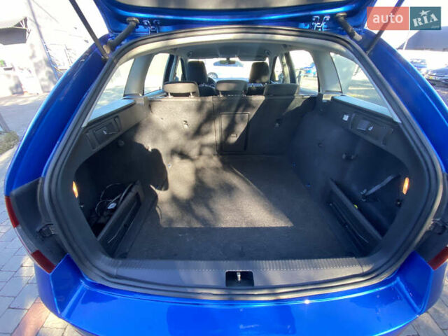 Синий Шкода Октавия, объемом двигателя 1.6 л и пробегом 210 тыс. км за 13300 $, фото 10 на Automoto.ua