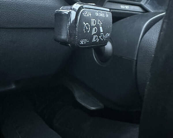 Синій Шкода Октавія, об'ємом двигуна 1.6 л та пробігом 203 тис. км за 11999 $, фото 15 на Automoto.ua