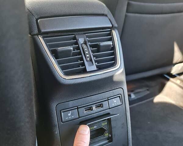 Синій Шкода Октавія, об'ємом двигуна 2.01 л та пробігом 270 тис. км за 14700 $, фото 21 на Automoto.ua
