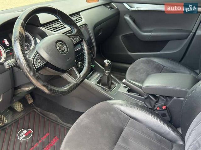 Синий Шкода Октавия, объемом двигателя 1.6 л и пробегом 278 тыс. км за 13700 $, фото 17 на Automoto.ua