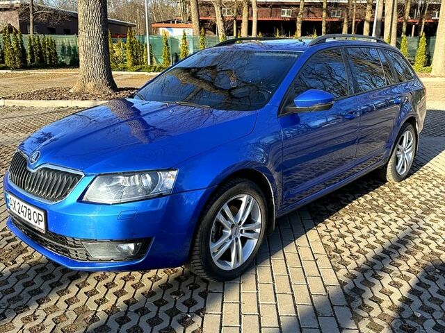 Синий Шкода Октавия, объемом двигателя 2 л и пробегом 262 тыс. км за 12499 $, фото 4 на Automoto.ua