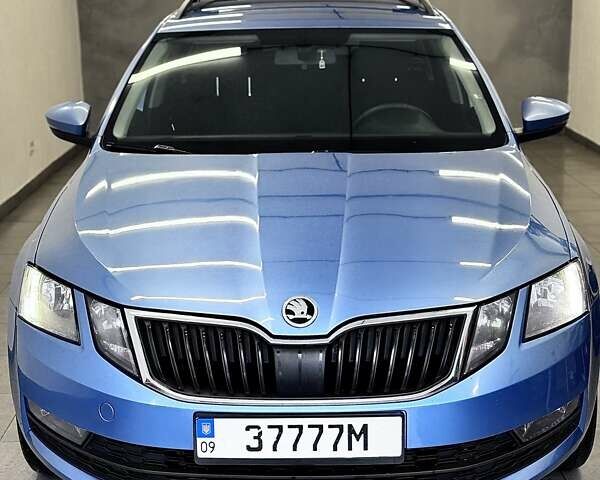 Синий Шкода Октавия, объемом двигателя 2 л и пробегом 287 тыс. км за 12500 $, фото 47 на Automoto.ua