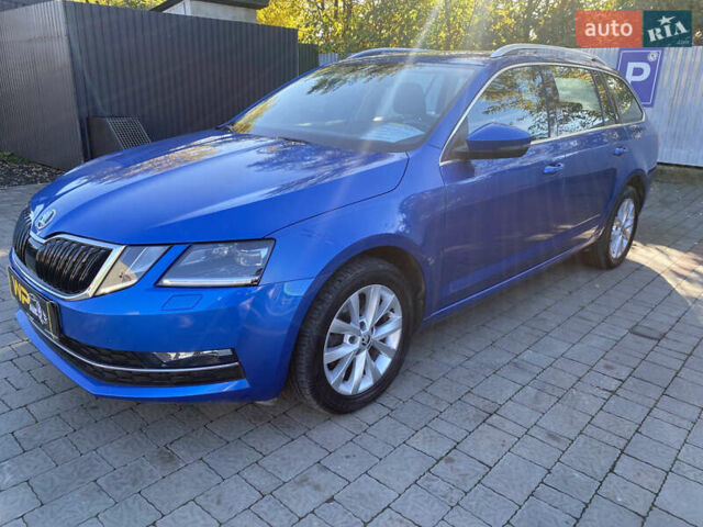 Синий Шкода Октавия, объемом двигателя 1.6 л и пробегом 210 тыс. км за 13300 $, фото 3 на Automoto.ua
