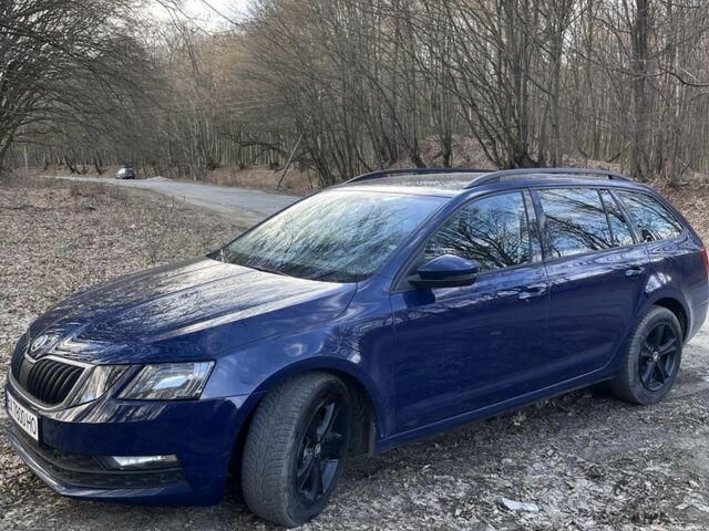 Синій Шкода Октавія, об'ємом двигуна 2 л та пробігом 260 тис. км за 15000 $, фото 1 на Automoto.ua