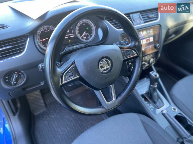 Синий Шкода Октавия, объемом двигателя 1.6 л и пробегом 210 тыс. км за 13300 $, фото 18 на Automoto.ua