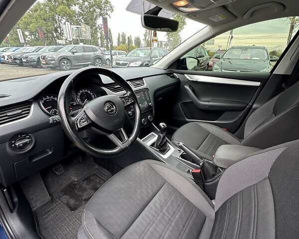 Шкода Октавия 2017 в Буче на Automoto.ua Синий Шкода Октавия, объемом двигателя 1.6 л и пробегом 267 тыс. км за 12400 $, фото 19 на Automoto.ua