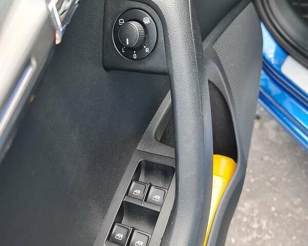 Синій Шкода Октавія, об'ємом двигуна 2.01 л та пробігом 270 тис. км за 14700 $, фото 13 на Automoto.ua