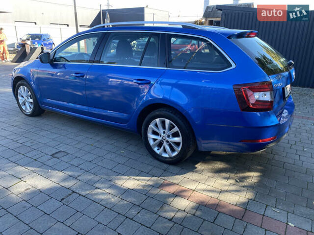 Синий Шкода Октавия, объемом двигателя 1.6 л и пробегом 210 тыс. км за 13300 $, фото 5 на Automoto.ua