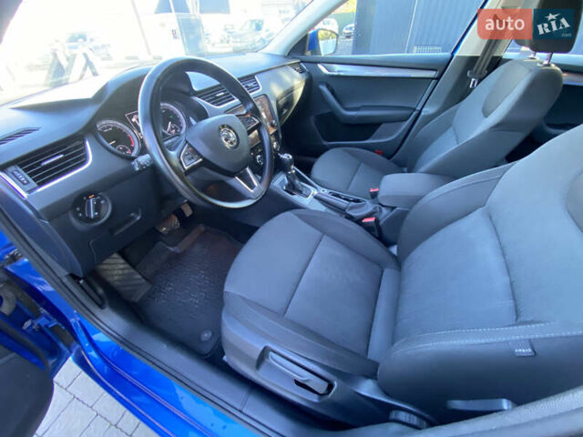 Синий Шкода Октавия, объемом двигателя 1.6 л и пробегом 210 тыс. км за 13300 $, фото 16 на Automoto.ua