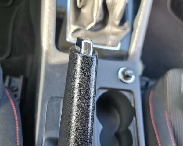 Синій Шкода Октавія, об'ємом двигуна 2.01 л та пробігом 270 тис. км за 14700 $, фото 23 на Automoto.ua