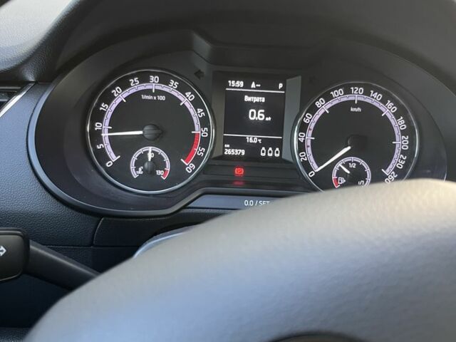 Синій Шкода Октавія, об'ємом двигуна 2 л та пробігом 260 тис. км за 15000 $, фото 7 на Automoto.ua