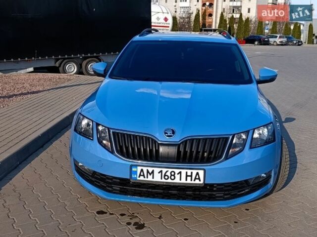Синий Шкода Октавия, объемом двигателя 1.97 л и пробегом 380 тыс. км за 15000 $, фото 4 на Automoto.ua