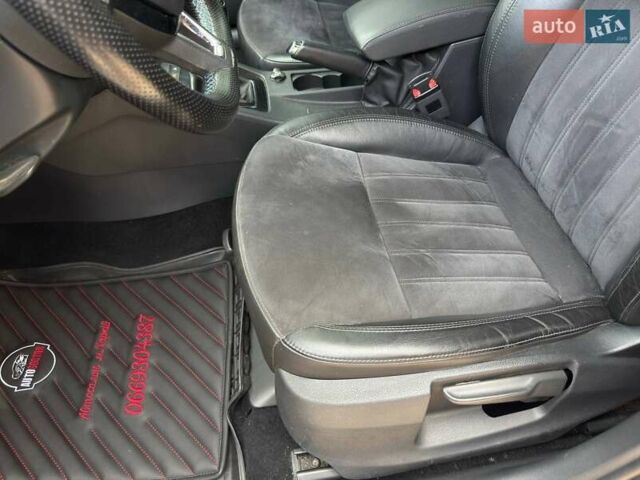 Синий Шкода Октавия, объемом двигателя 1.6 л и пробегом 278 тыс. км за 13700 $, фото 16 на Automoto.ua