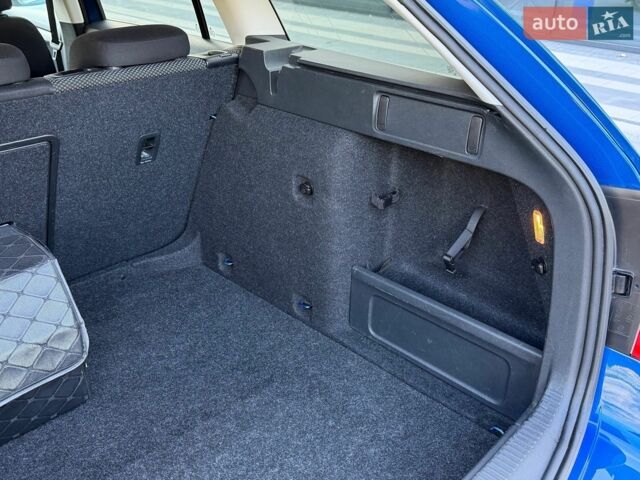 Синий Шкода Октавия, объемом двигателя 1.6 л и пробегом 231 тыс. км за 12700 $, фото 23 на Automoto.ua