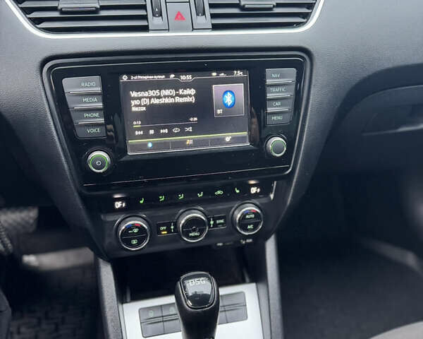 Синий Шкода Октавия, объемом двигателя 1.97 л и пробегом 340 тыс. км за 12700 $, фото 21 на Automoto.ua