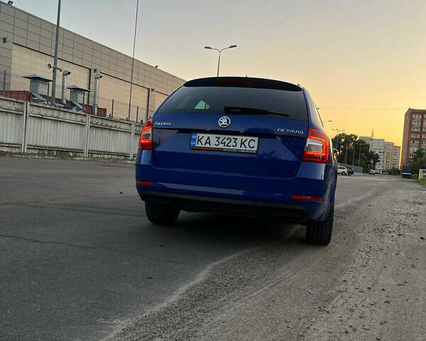 Синій Шкода Октавія, об'ємом двигуна 1.6 л та пробігом 198 тис. км за 13900 $, фото 6 на Automoto.ua
