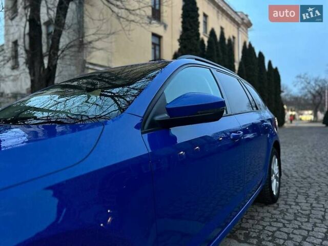 Синій Шкода Октавія, об'ємом двигуна 2 л та пробігом 190 тис. км за 18000 $, фото 2 на Automoto.ua